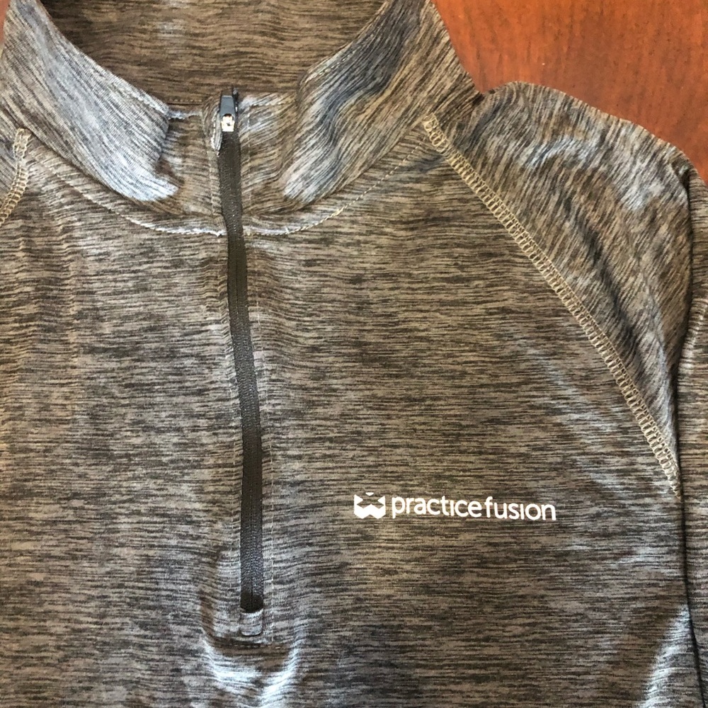 NWOT - Company Fleece - Unisex - M